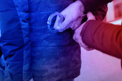 Bursa’da tarihi eser kaçakçılarına operasyon: 3 şüpheli suçüstü yakalandı!