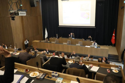 İnegöl Belediyesi meclisinde 24 gündem maddesi görüşüldü
