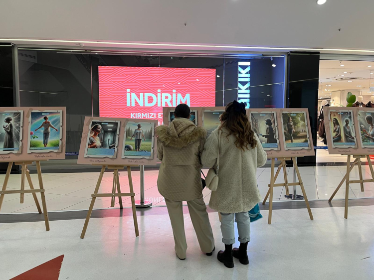 Kanser hastalarının hisleri yapay zeka ile sanat eserine dönüştü! - Bursa Hayat Gazetesi-4