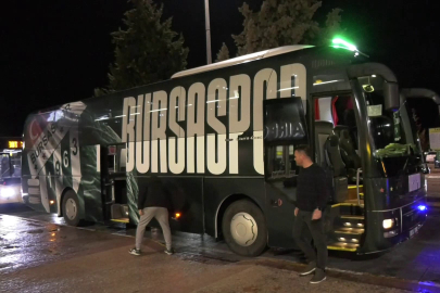 Bursaspor'a coşkulu karşılama!