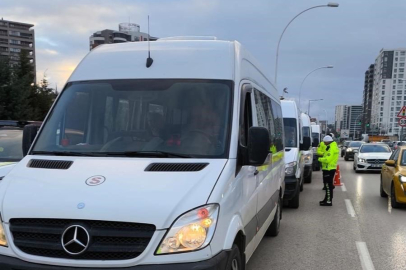 Bursa Emniyeti trafik denetimlerini sürdürüyor
