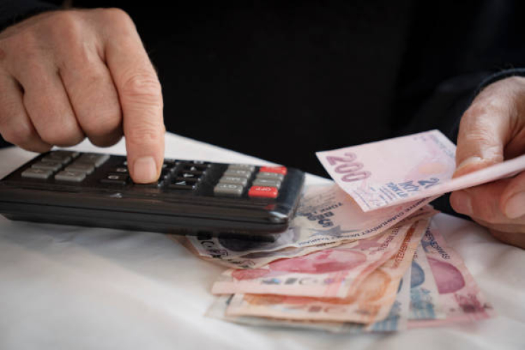 Emekli bayram ikramiyesi için kritik tarih! Tutar ne kadar olacak? - Bursa Hayat Gazetesi-7