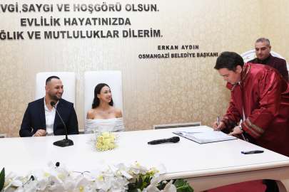 Başkan Aydın’dan Sevgililer Günü’ne özel nikah sürprizi