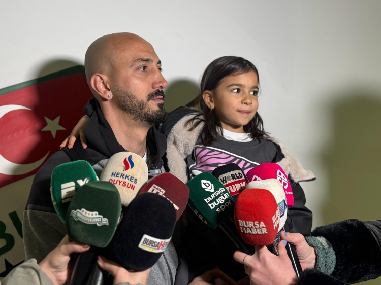 Bursasporlu futbolculardan maç sonrası değerlendirme -Bursa Hayat Gazetesi-2