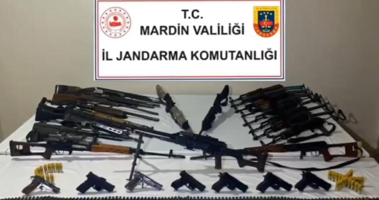 Silah ve mühimmat kaçakçılarına operasyon: 19 şüpheli yakalandı - Bursa Hayat Gazetesi-3