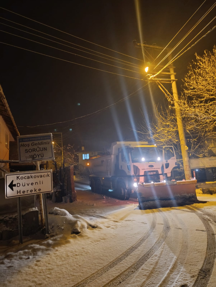 Bursa Büyükşehir Belediyesi karla mücadelede tam kadro sahada!-Bursa Hayat Gazetesi-3