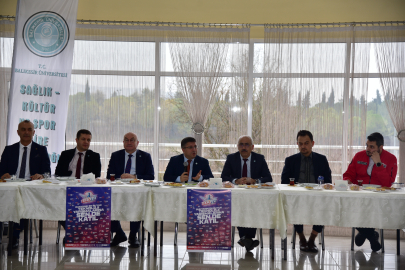BAÜN üst yönetimi, TEKNOFEST öğrencileriyle kahvaltıda buluştu