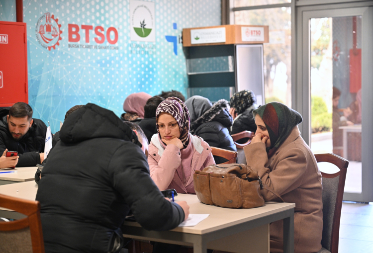 BTSO İstihdam Merkezi'nden iş gücü piyasasına önemli katkı - Bursa Hayat Gazetesi-3