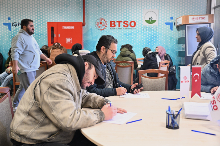 BTSO İstihdam Merkezi'nden iş gücü piyasasına önemli katkı - Bursa Hayat Gazetesi-2
