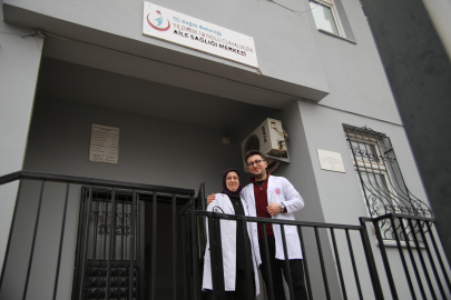 30 yıldır doktorluk yapan annesine Bursa’da mesai arkadaşı oldu