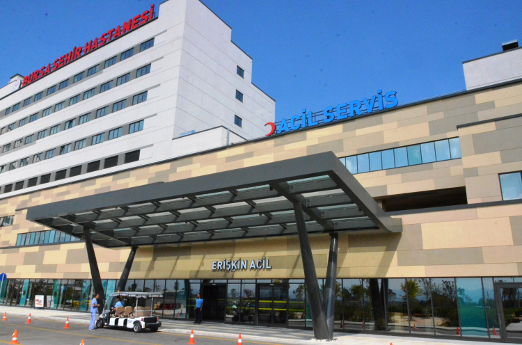 Bursa sağlıkta öne çıktı: 2024'te milyonlarca tedavi hizmeti sunuldu - Bursa Hayat Gazetesi-4