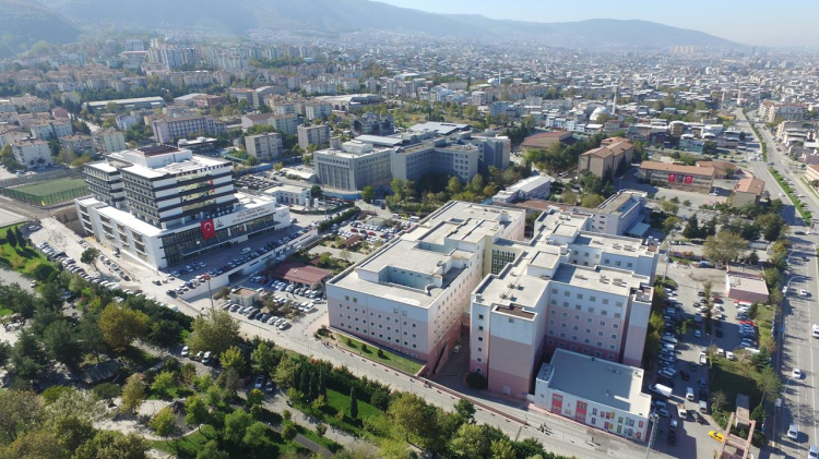 Bursa sağlıkta öne çıktı: 2024'te milyonlarca tedavi hizmeti sunuldu - Bursa Hayat Gazetesi-5