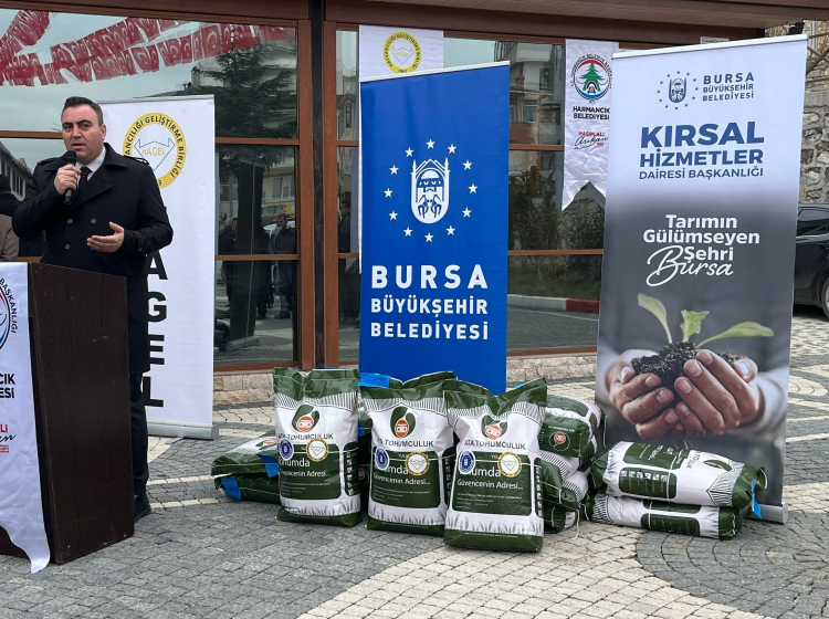 Bursa Büyükşehir’den kırsalda çiftçiye 15 ton tohum desteği - Bursa Hayat Gazetesi-4