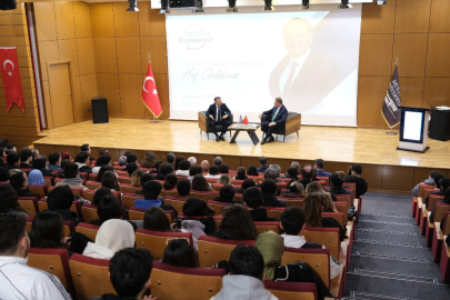 Mudanya Üniversitesi'nde kariyer tavsiyeleri: Baran Çelik tecrübelerini paylaştı