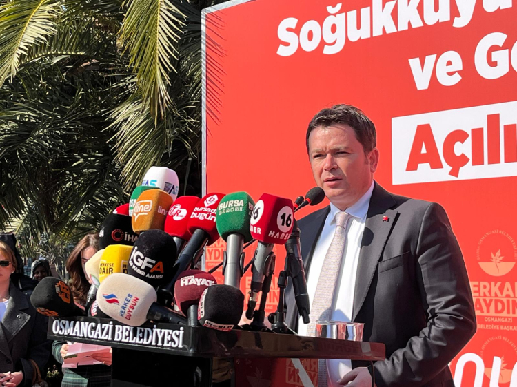 Soğukkuyu Mahallesi’ne yeni bir soluk getirecek! Kent Lokantası ve Genç Kafe açıldı -Bursa Hayat-2