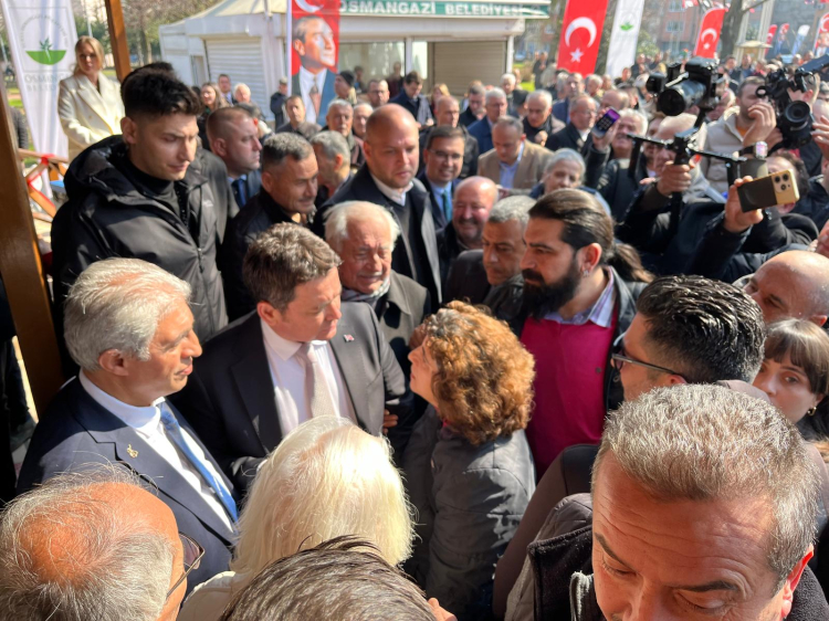 Soğukkuyu Mahallesi’ne yeni bir soluk getirecek! Kent Lokantası ve Genç Kafe açıldı -Bursa Hayat-4