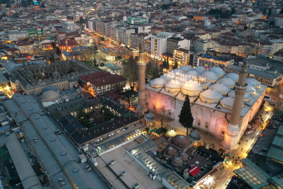 400 yıllık mahya geleneği Ulu Cami'de devam ediyor!