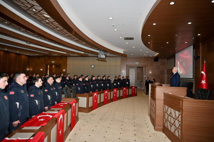 Bursa’da 85 personel memuriyet görevine yemin ederek başladı - Bursa Hayat Gazetesi-2