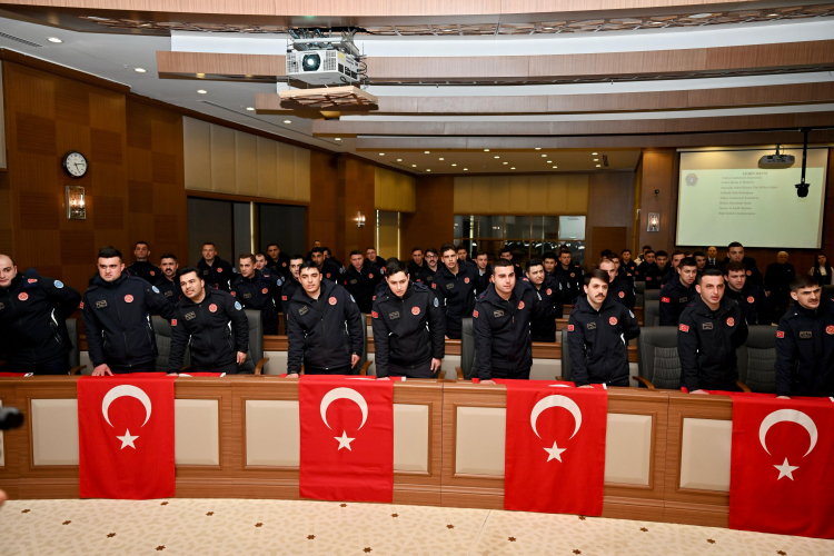 Bursa’da 85 personel memuriyet görevine yemin ederek başladı - Bursa Hayat Gazetesi-4