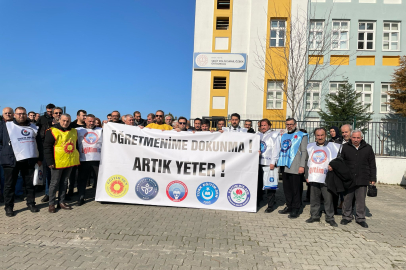 Bursa’da eğitim emekçileri, öğretmenlere yönelik şiddeti kınadı