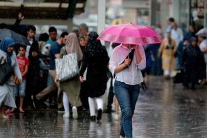 Bursa hava durumu! Meteoroloji uyarmıştı, kentte yağış etkili olacak! 3 Mart 2025