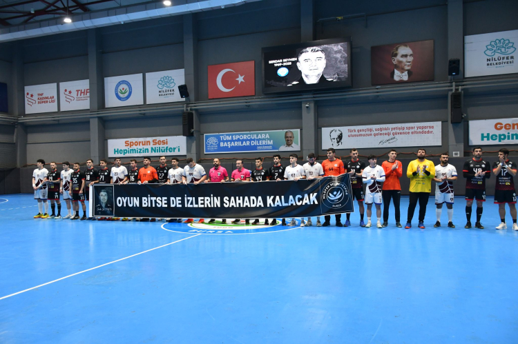 Zirveye bir adım daha! Nilüfer Belediyespor Trabzon'u rahat geçti - Bursa Hayat Gazetesi-3
