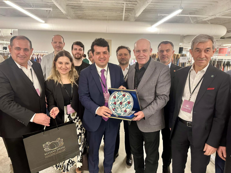 BTSO'nun projesiyle Bursa firmaları Los Angeles Tekstil Fuarı’nda - Bursa Hayat Gazetesi-4