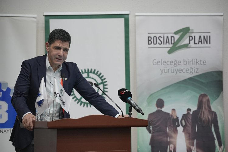 Bursa’da genç neslin hızla değişen dünyaya uyumu konuşuldu -Bursa Hayat-2
