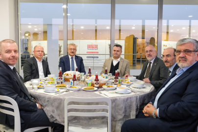 İHH Bursa Şubesi geleneksel iftar programı düzenledi