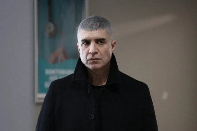 Özcan Deniz ailesine sert tepki gösterdi: "Yaptığınız düşmanlıkların ayıbıyla yaşayın"
