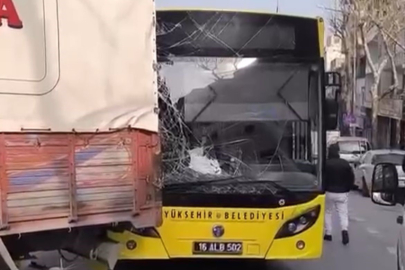 Bursa’da belediye otobüsü kazaya karıştı! 4 araç zarar gördü