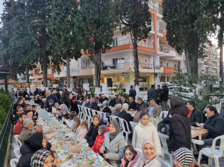 Osmangazi’den İskeçe’ye kardeşlik sofrası!-Bursa Hayat Gazetesi-2