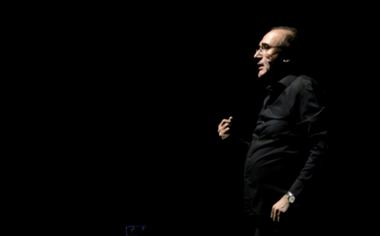 Sunay Akın, Bursa’da “Mahya Işıkları” söyleşisiyle tarihe ışık tuttu - Bursa Hayat Gazetesi-2