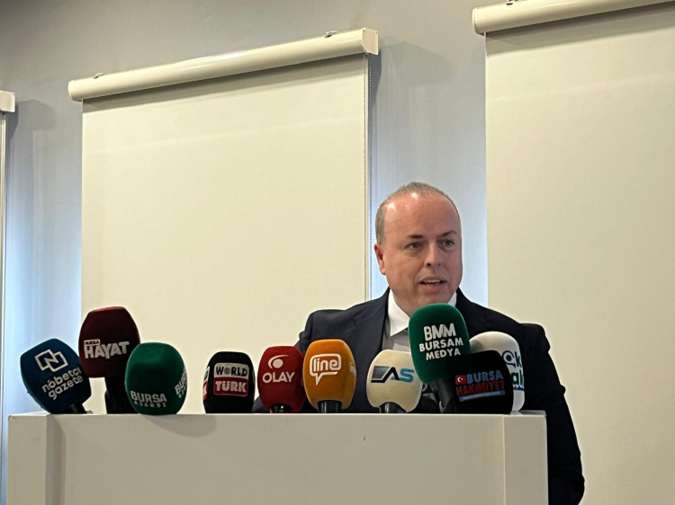 BALKANTÜRKSİAD’da bayrak değişimi: Yeni başkan İskender İskenderoğlu - Bursa Hayat Gazetesi-3