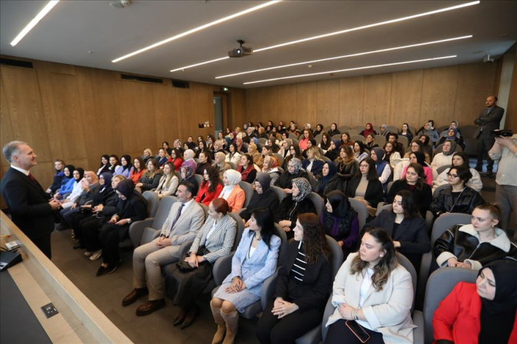 Başkan Taban 8 Mart’ta kadın personelle buluştu - Bursa Hayat Gazetesi-2