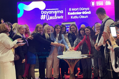 Bursa Büyükşehir Belediyesi’nden emekçi kadınlara özel iftar