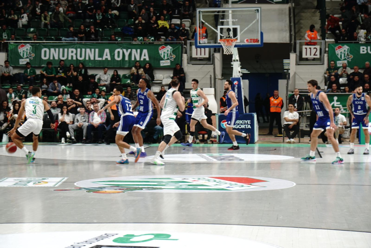 Bursaspor Yörsan, Bursa derbisinde TOFAŞ’ı mağlup etti! - Bursa Hayat Gazetesi-2