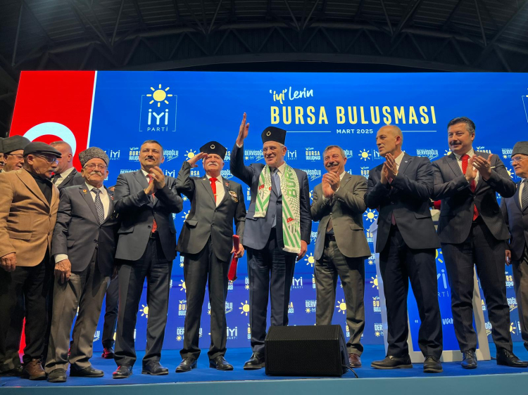 Dervişoğlu’ndan Bursa’da sert mesaj: “Türk milletini böldürmeyeceğiz!” - Bursa Hayat Gazetesi-2