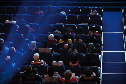 14 Mart'ta sinema şöleni: Yüzüklerin Efendisi ve Alacakaranlık yeniden vizyonda!