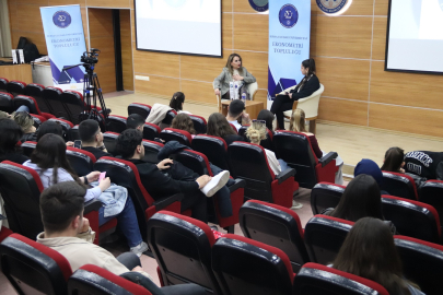 Bursa’da İlkay Yıldırım’dan genç kadınlara kariyer tavsiyeleri