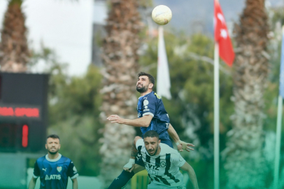Bursaspor deplasmanda Kuşadasıspor ile berabere kaldı