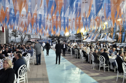 AK Parti Bursa İl Teşkilatı, vefa iftarında buluştu!