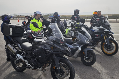 Bursa-İzmir karayolunda motosiklet denetimi: 22 bin TL ceza kesildi