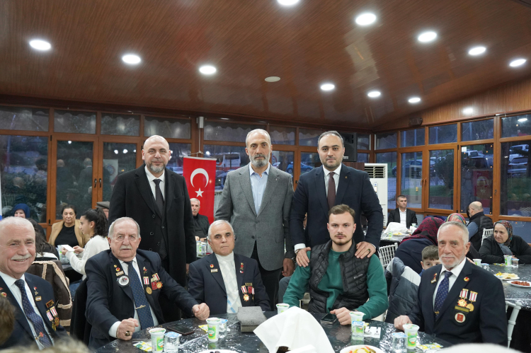 Orhangazi’de şehit aileleri ve gazilerle manevi iftar - Bursa Hayat Gazetesi-4