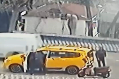 Bursa'da araçları durdurup yol ortasında birbirlerine girdiler