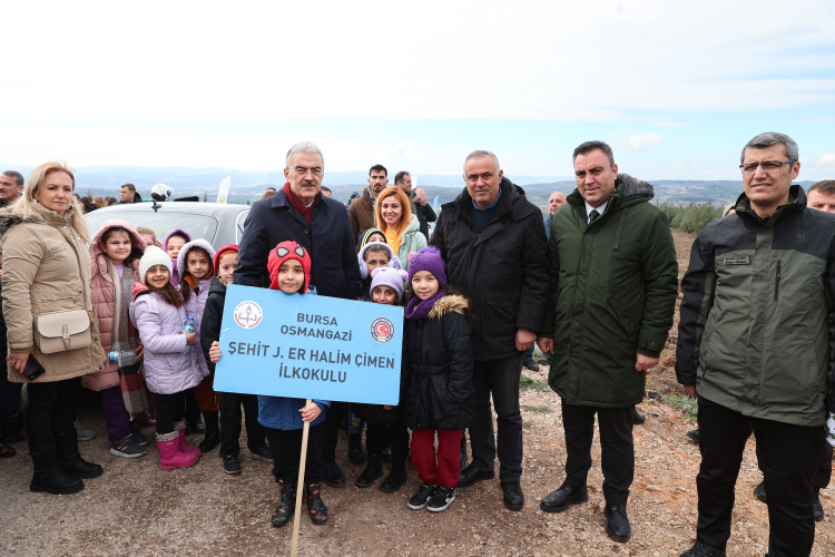 Bursa ve ilçelerinde binlerce fidan toprakla buluştu - Bursa Hayat Gazetesi-4