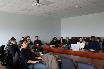 Sakarya Üniversitesi’nde yapay zekanın geleceği konuşuldu!