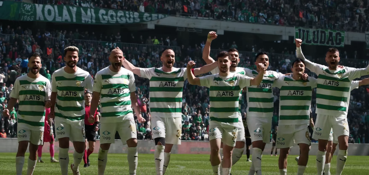 Bursaspor’da takım ruhu zirvede!  Çağlayan: “Kupayı Bursaspor'a getireceğiz”-Bursa Hayat Gazetesi-2