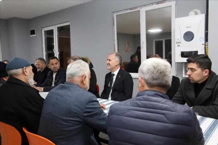 İnegöl Belediyesi Hafız Abdullah Altun’u İnegöllülerle teravihte buluşturdu - Bursa Hayat Gazetesi-3