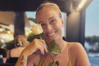 Ceyda Düvenci'den annesiyle ilgili duygusal paylaşım!